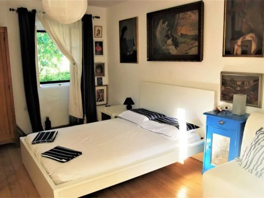 Charming Holiday House Antique, Sleeps 7