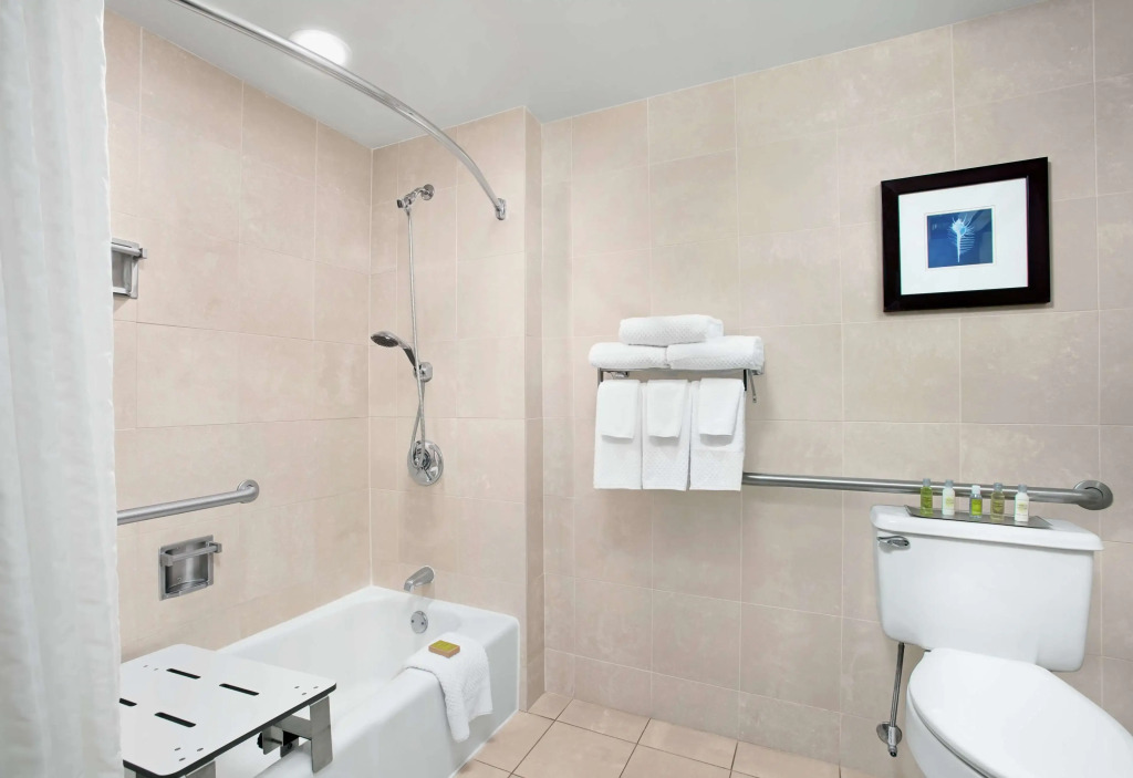 DoubleTree by Hilton Hotel Miami Airport & Convention Center