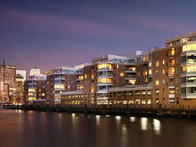 Harbor View Apartments