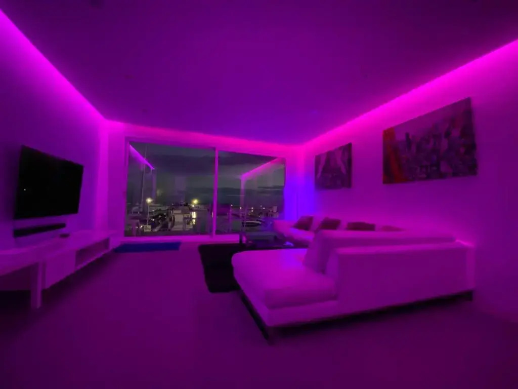 Modern Frontline Puerto Banus Apartment M2