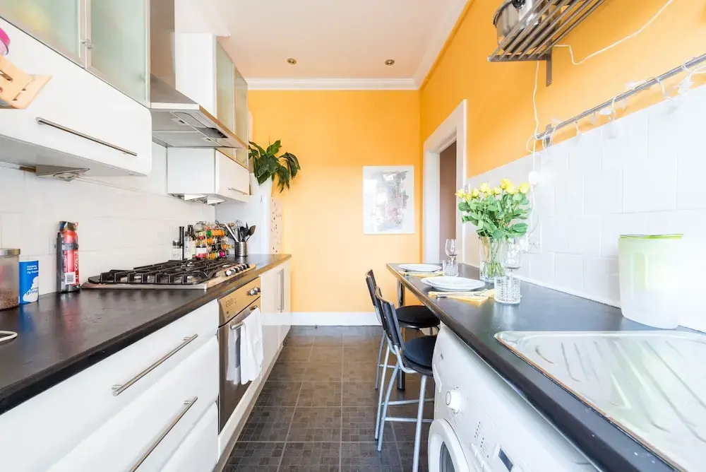 Modern Fulham home with Garden