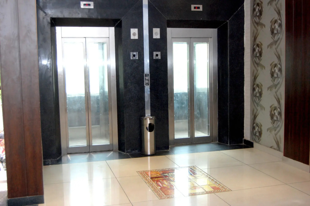 Hotel Grand Shiva