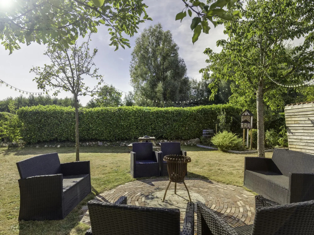 Classy Holiday Home in Mechelen With Private Terrace
