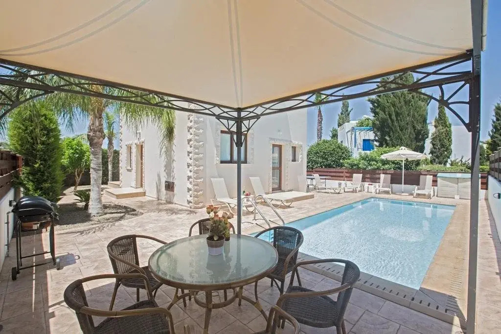 Zouvanis Luxury Villas