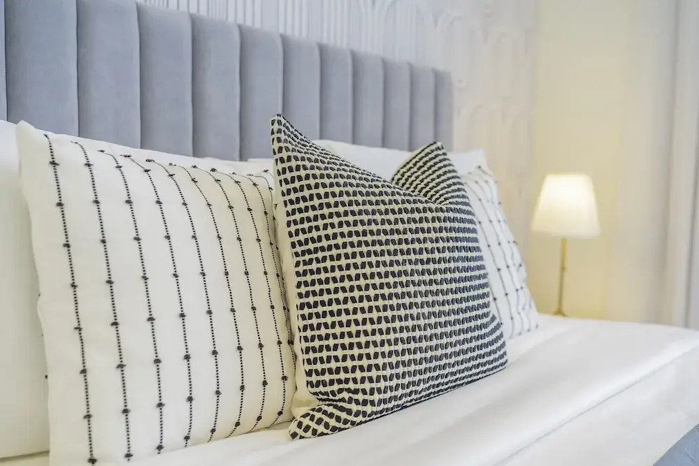 Monty - Luxury Meets Comfort Apt With Panoramic City View