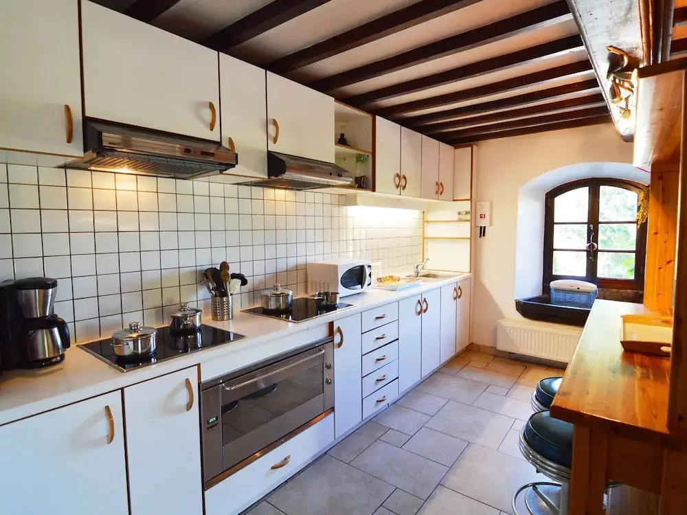 Beautiful Farmhouse in Burtonville With Sauna