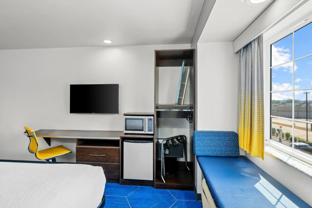 Microtel Inn & Suites by Wyndham Searcy