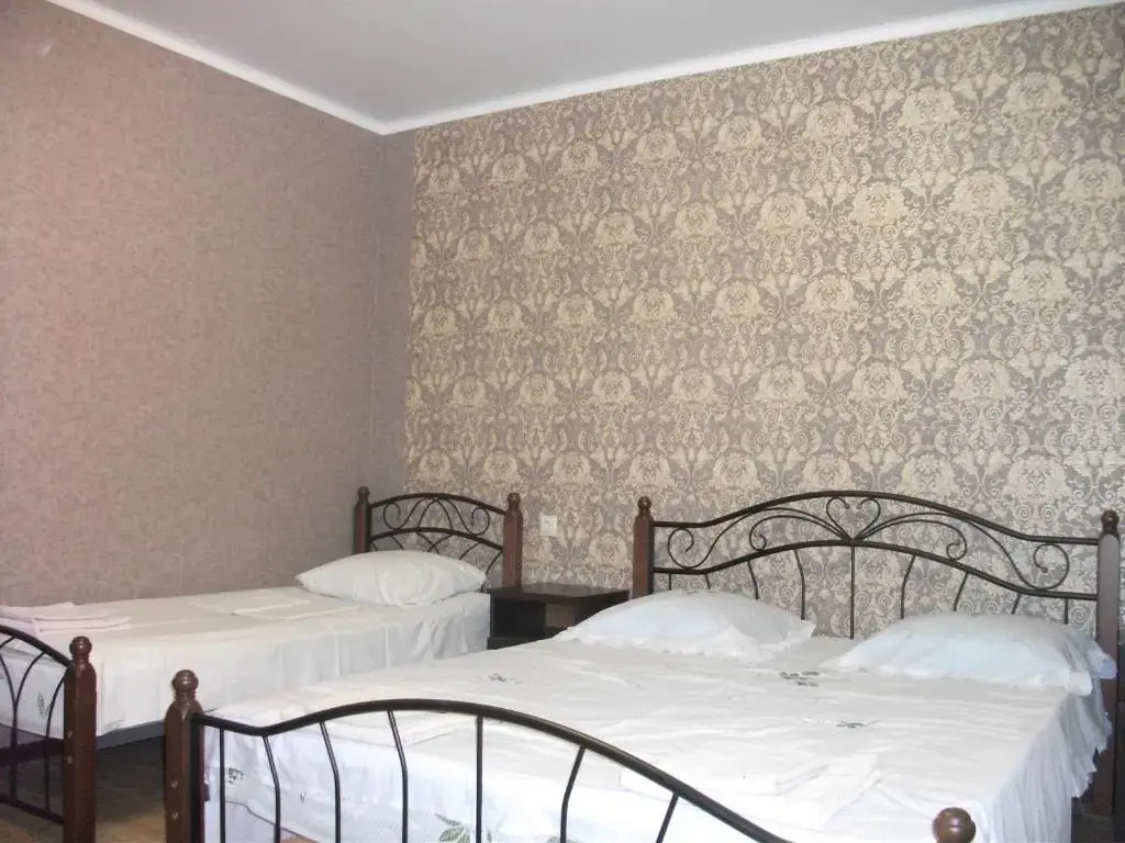 Guesthouse on Kabardinskaya 139a