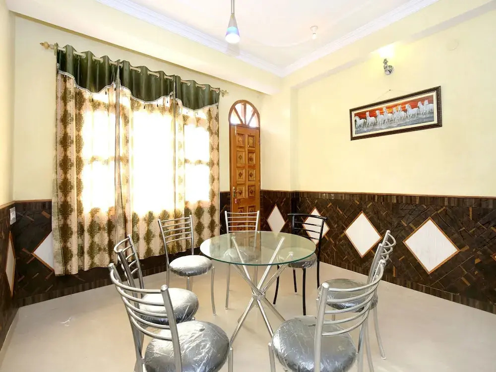 OYO 12719 Home 1RK Hill Top Bharari