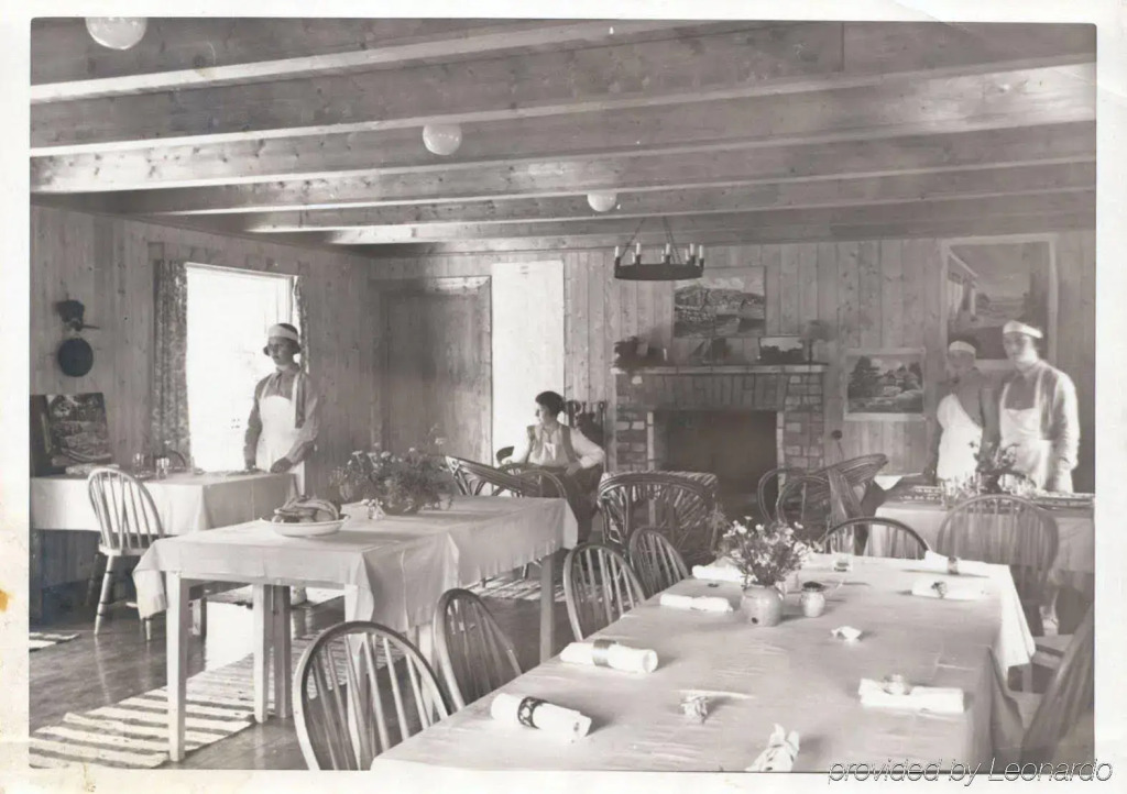 Engø Gård Hotel & Restaurant