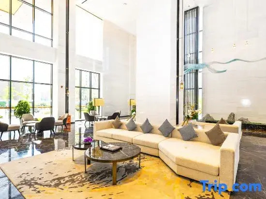 Xiangyang Guotou Jiayue Hotel