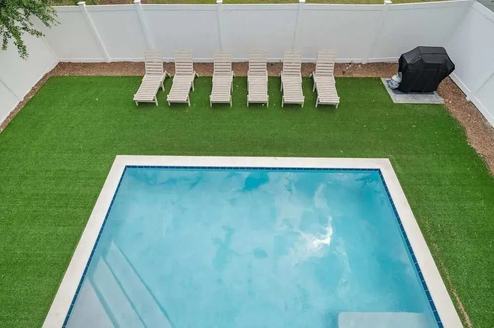 Modern Family 7BR w Private Pool and Patio