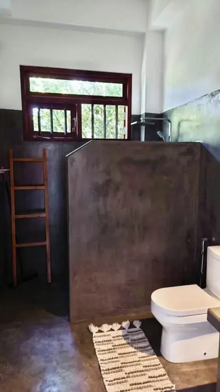 Cocosurf House