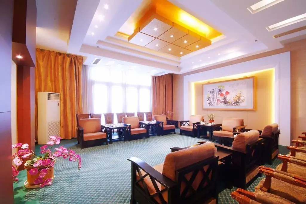 Cuiyuan City Hotel