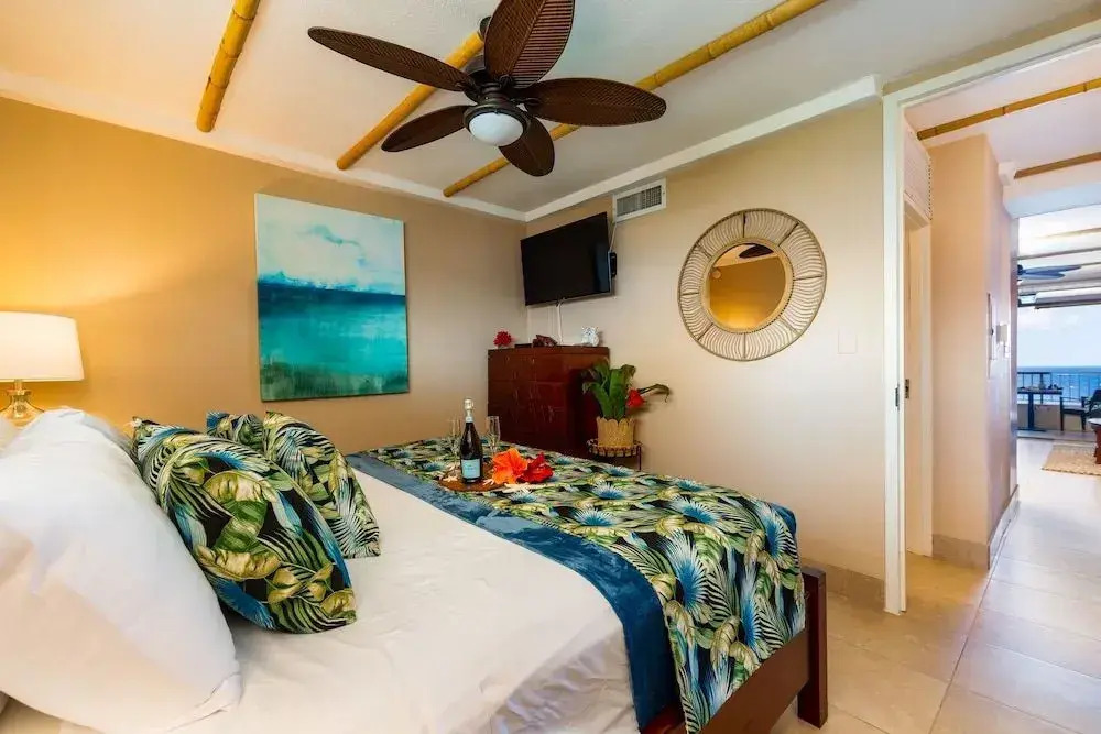 Maui Kai 1005 1 Bedroom Condo by RedAwning