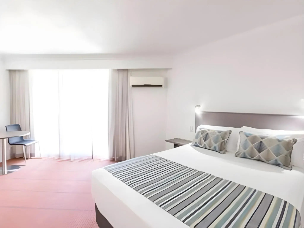 Harbour EasyStay Hotel Apartments Hope Harbour Hotel