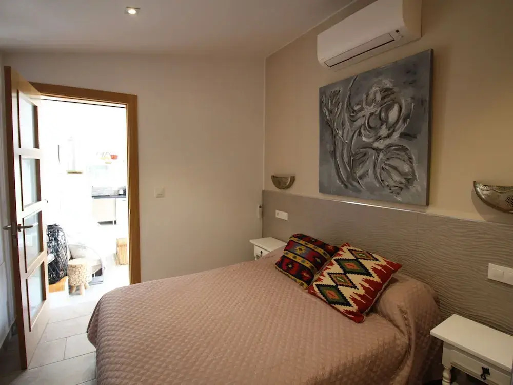 Elegant Holiday Home in Empuriabrava With Pool