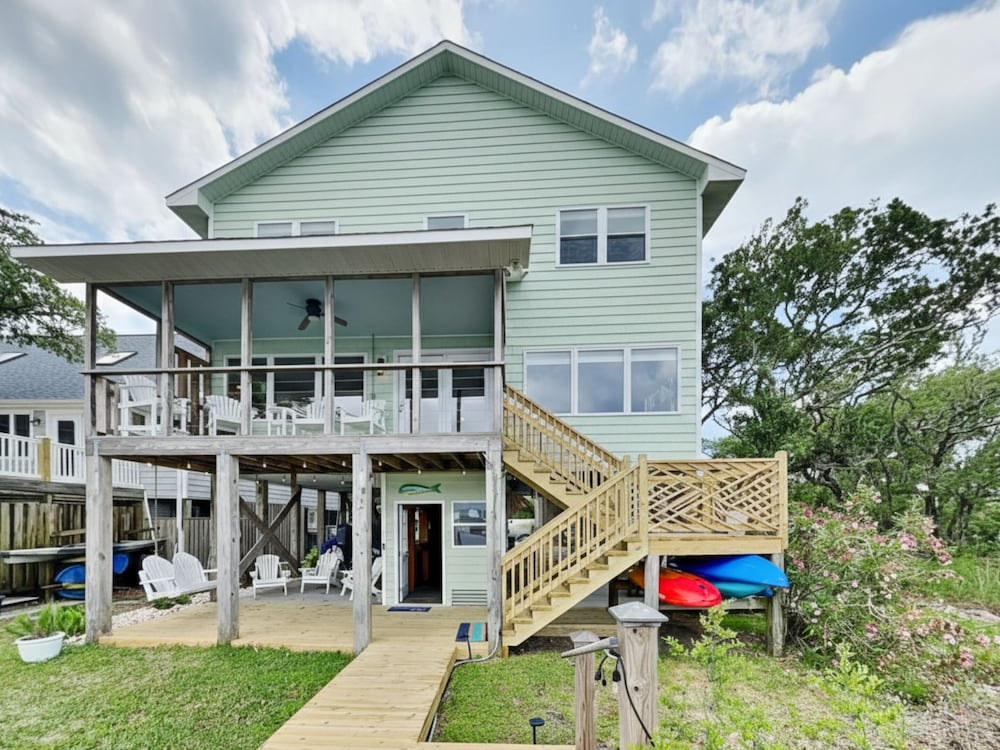 The Hydeaway by Topsail Realty