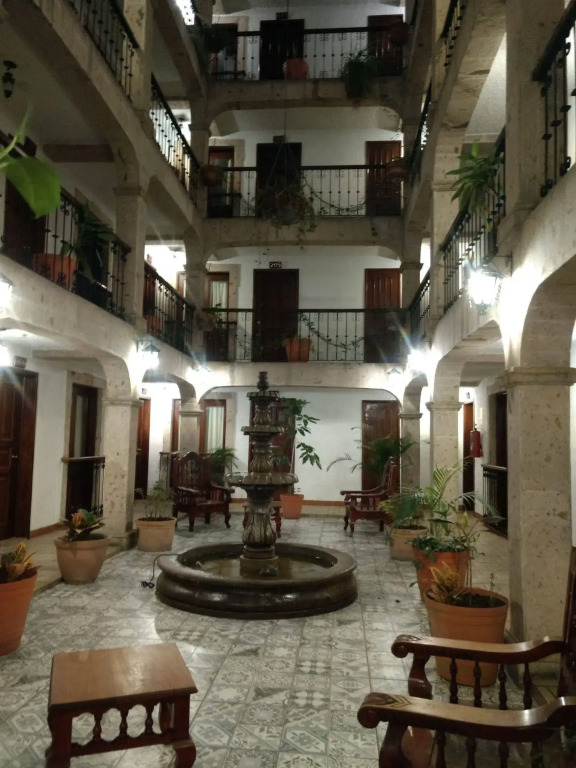 Hotel Don Quijote Plaza - Guadalajara Centro Historico
