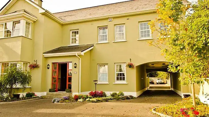 Brook Lodge