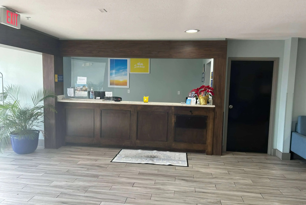 Days Inn by Wyndham Panama City/Callaway