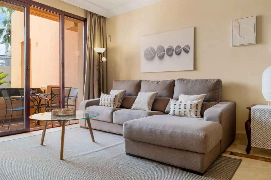 Apartamento de 2 dormitorios en Bahía de Alcántara