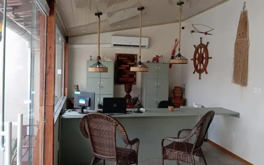 Angatu Hostel Service
