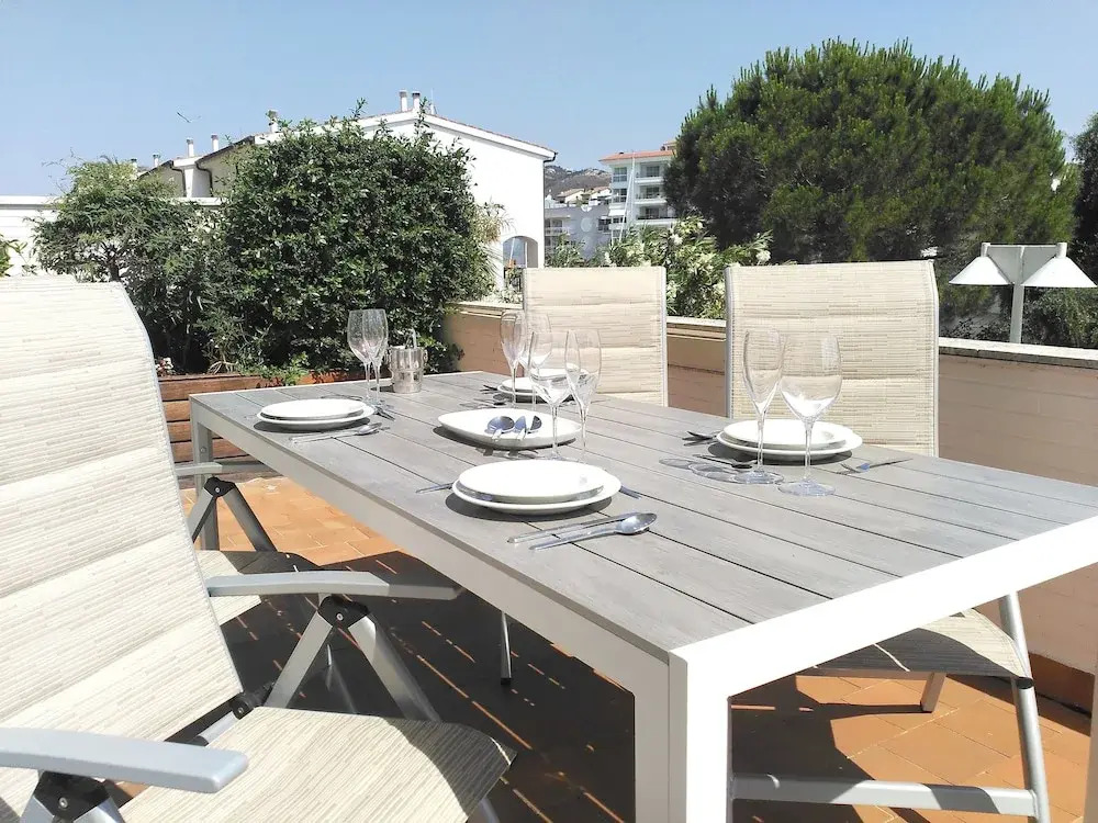 A&A Brothers -Boutique Suites Apartments