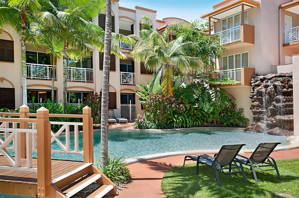Alassio Palm Cove