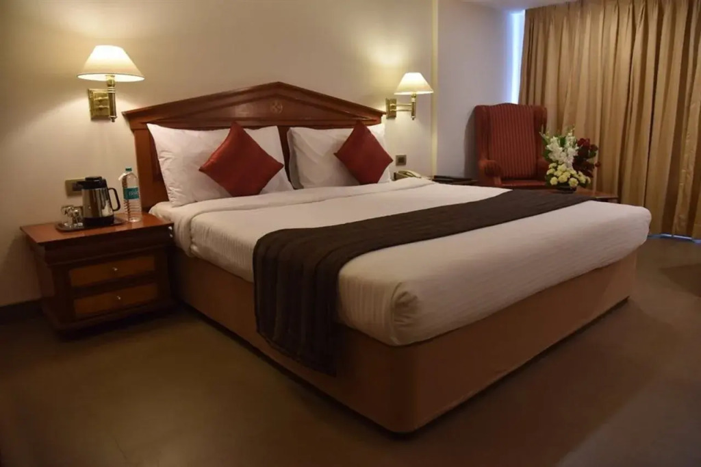 Hotel Sagar Plaza