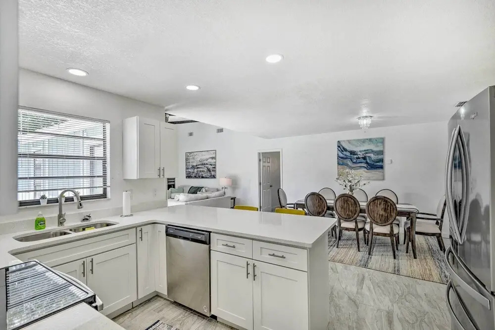 Port Orange Oasis: Close to Beaches & Dining!