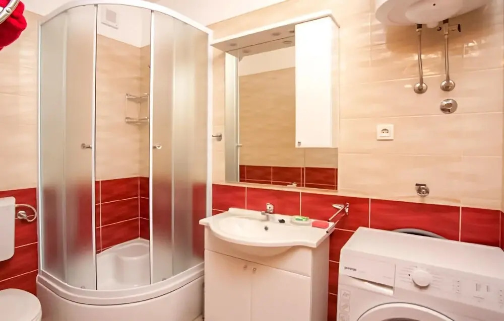 Awesome Apartment in Zecevo Rogoznicko With 3 Bedrooms, Wifi and Outdoor Swimming Pool