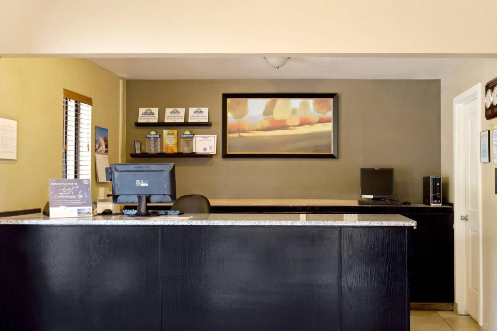 Days Inn - Provo