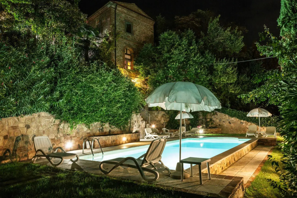 Fonte Del Castagno