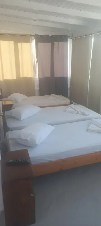 Jimmy's cheap rooms