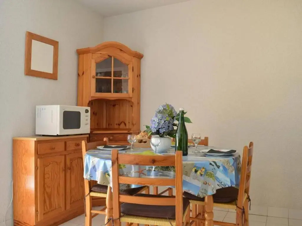 Appartement Fréjus, 1 pièce, 4 personnes - FR-1-226A-57