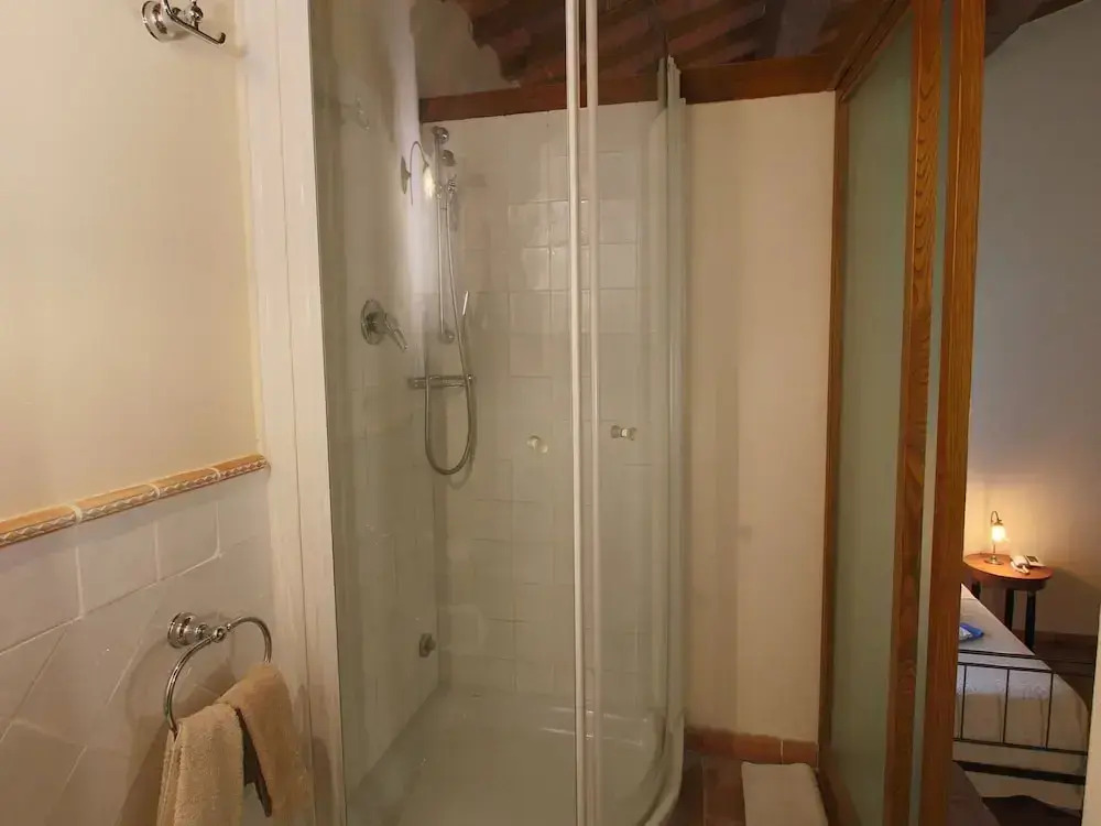 Expensive Villa With Tennis Court in Sinalunga