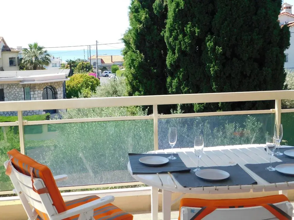 T3 Les Jardins de Mirestello vue mer