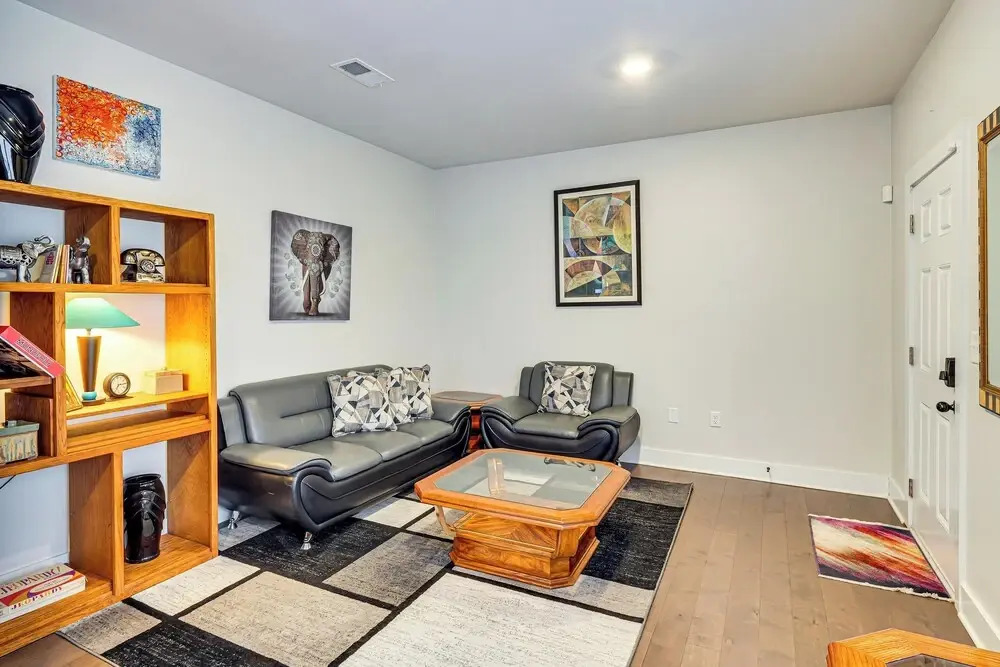 6 Mi to Broadway: Nashville Townhome w/ Balcony!