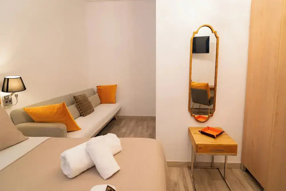 Center Suites San Eloy