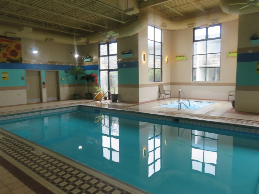 Baymont by Wyndham Fargo