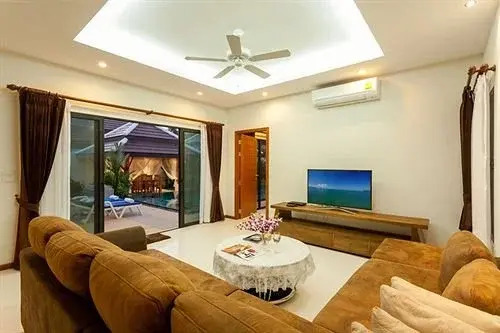 BYG Private Pool Villa @ Rawai Beach