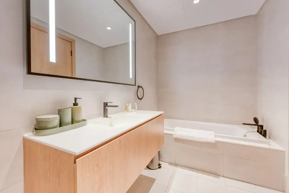 Maison Privee - Marquise Square - 610