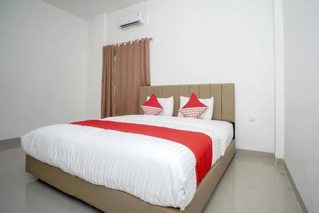 OYO 443 Hotel Barlian