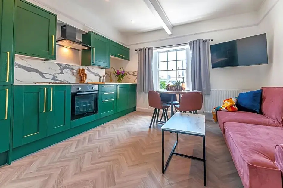 Wyndham Square Apartments by K Boutique