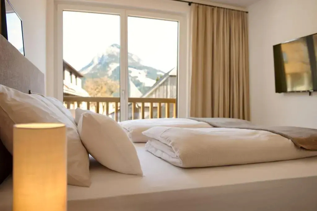 die Tauplitz Lodges - Alm Lodge A3 by AA Holiday Homes