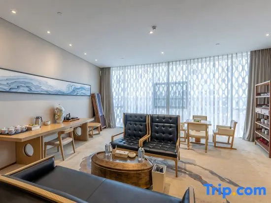 Turandot Hotel Liling 