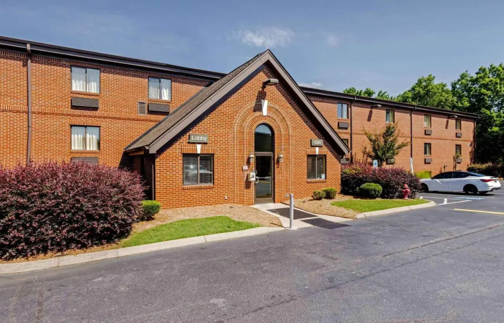 Studio Plus Greenville - Haywood Mall
