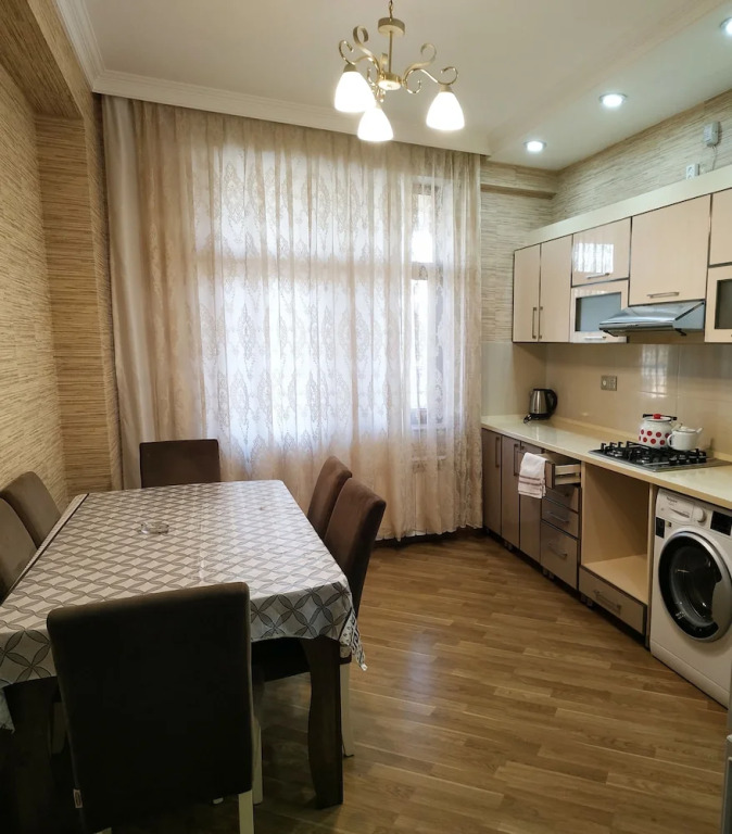 Bakuvi Tourist Apartment B038