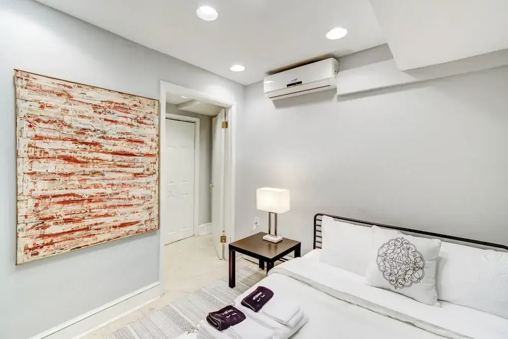 Logan Mansion Suite 2 2 Bedroom Apartment Hotel